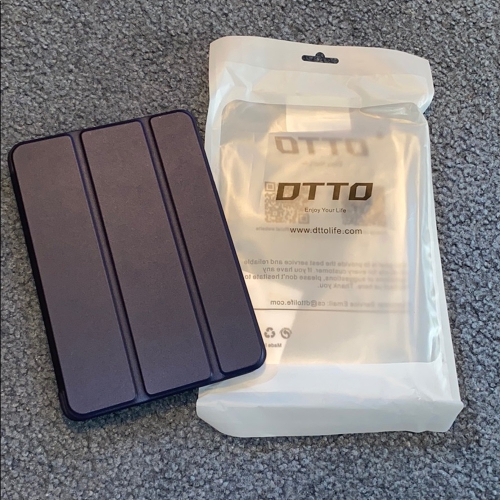 iPad Mini case, navy blue, brand new never used
